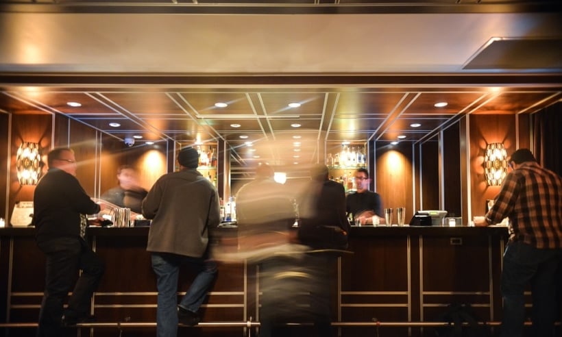 people-hotel-bar-drinks-823974-edited.jpg